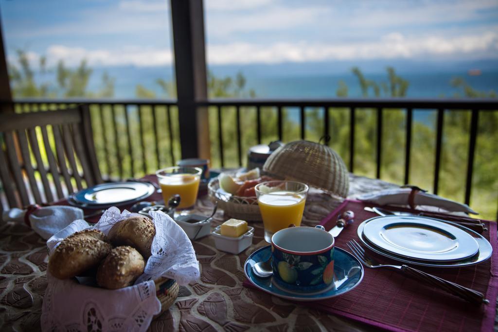 Casa Vermelha Guest House Ілябела Екстер'єр фото